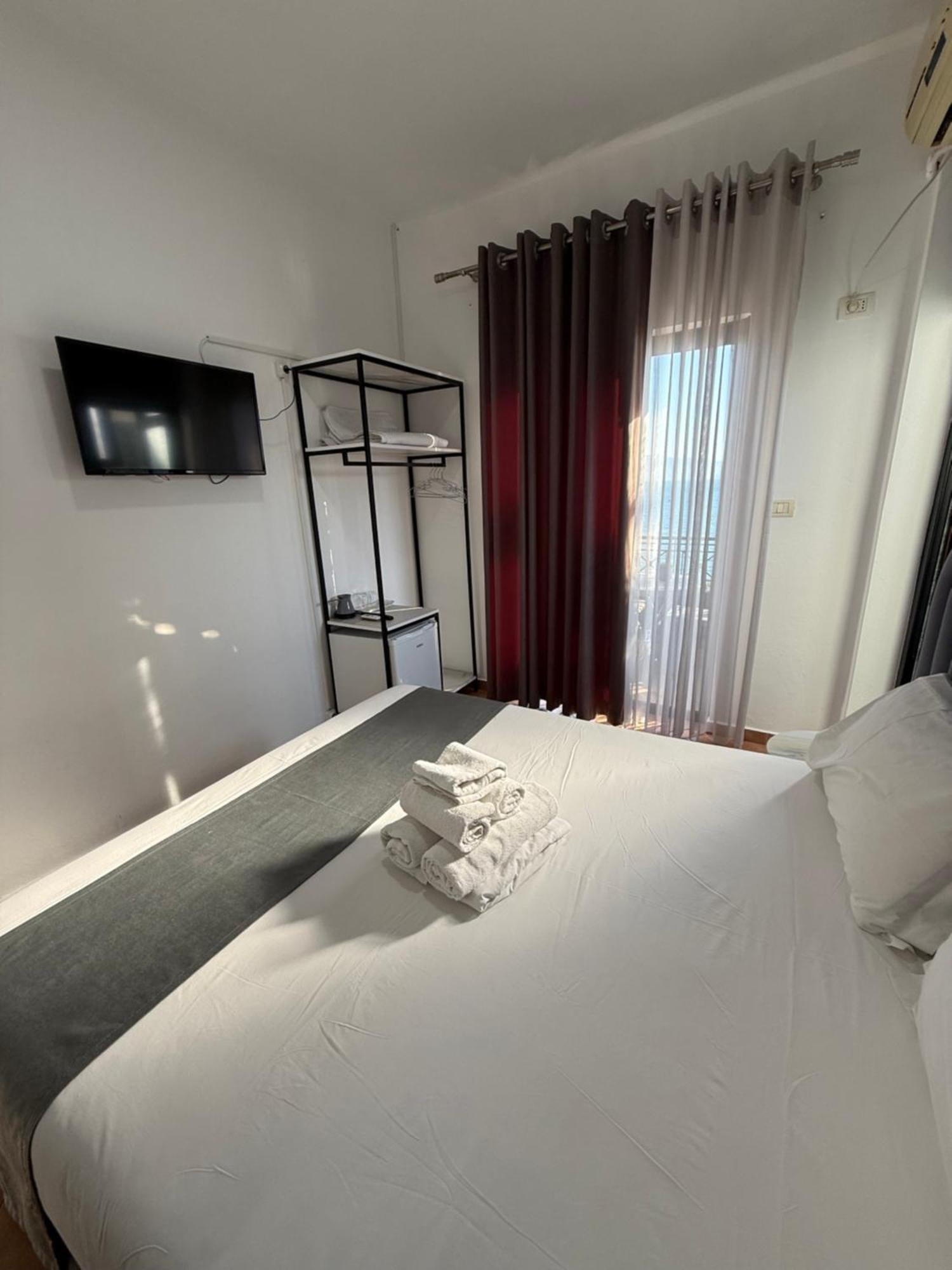 Hotel Summer Sarande Exterior photo